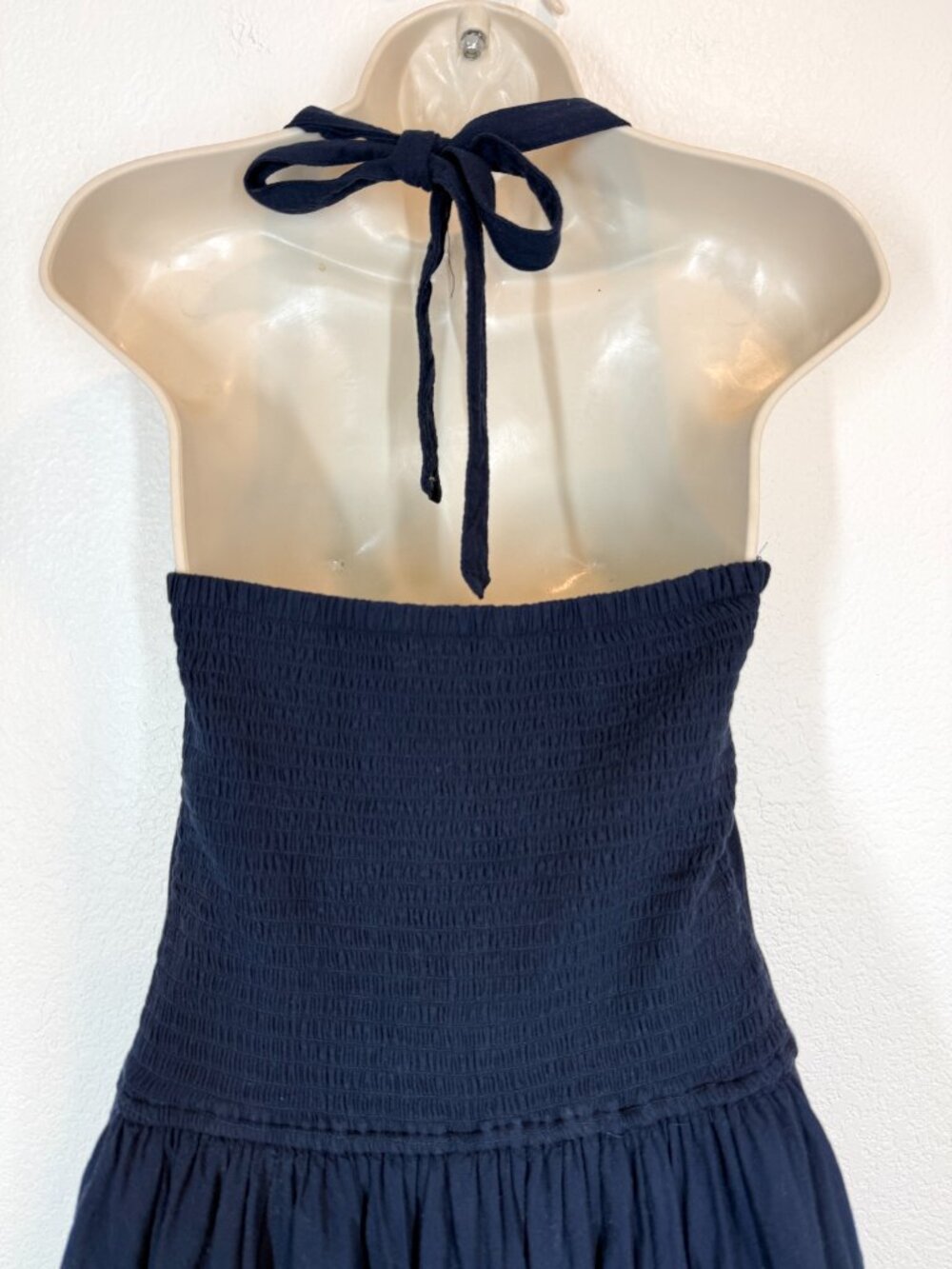 Hollister Navy Blue Smocked Halter Mini Dress Size Small - Picture 5 of 11